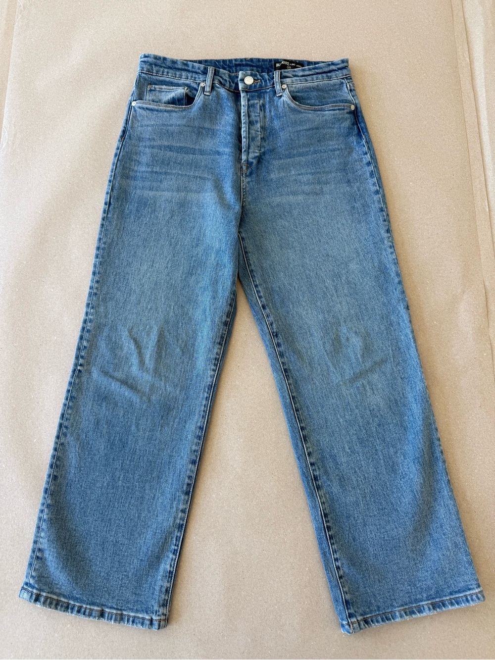 BLANK NYC — The Baxter Classic Blue Straight-Leg Jeans — Size 30P
